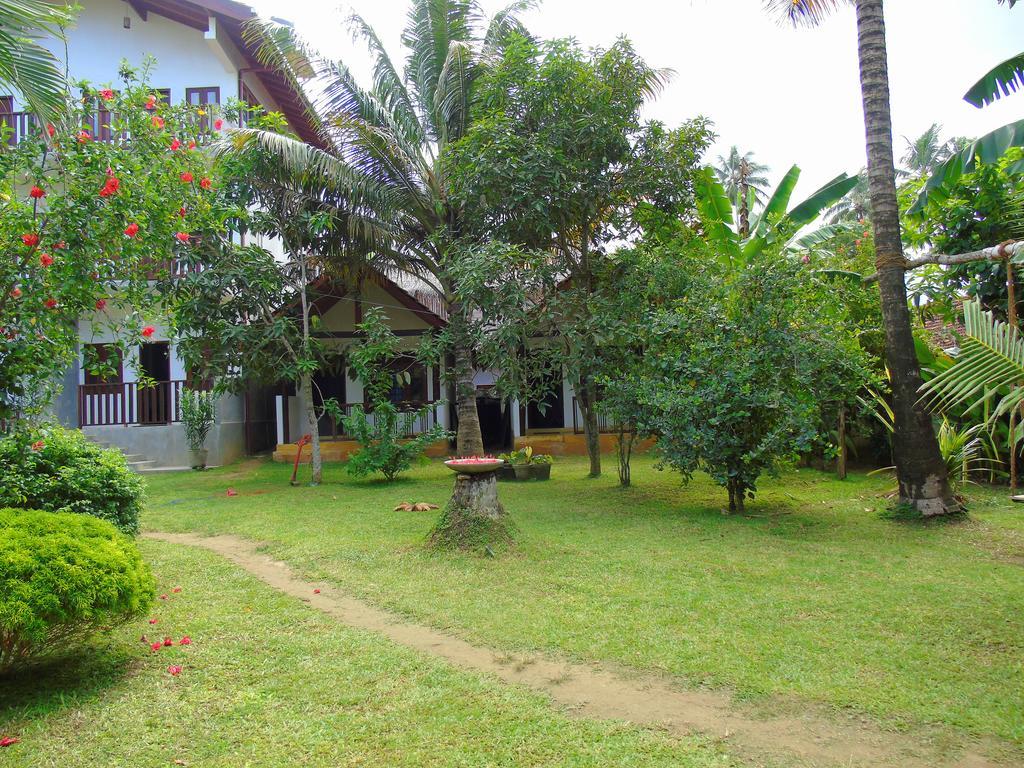 Talalla Secret Bay Hotel Matara Exterior photo