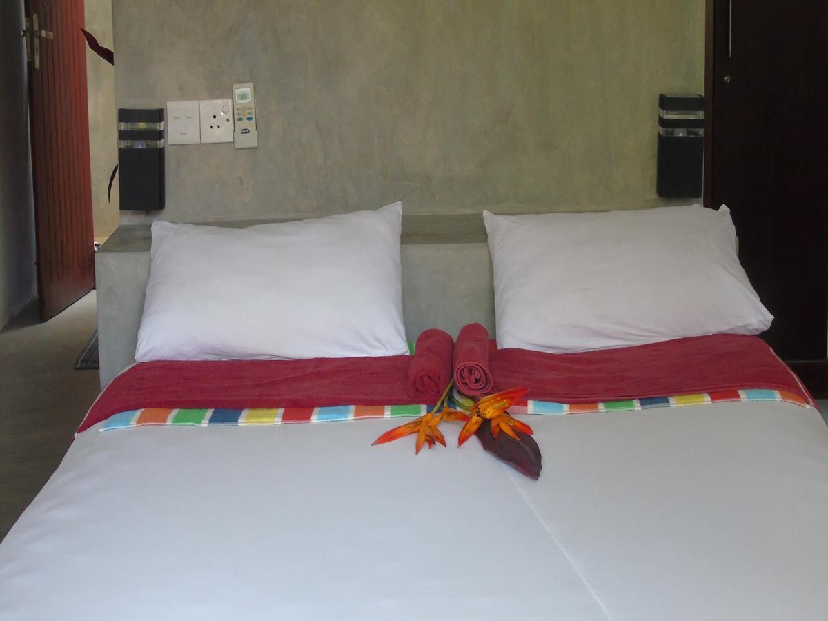 Talalla Secret Bay Hotel Matara Exterior photo