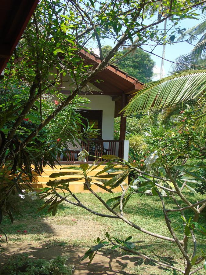 Talalla Secret Bay Hotel Matara Exterior photo