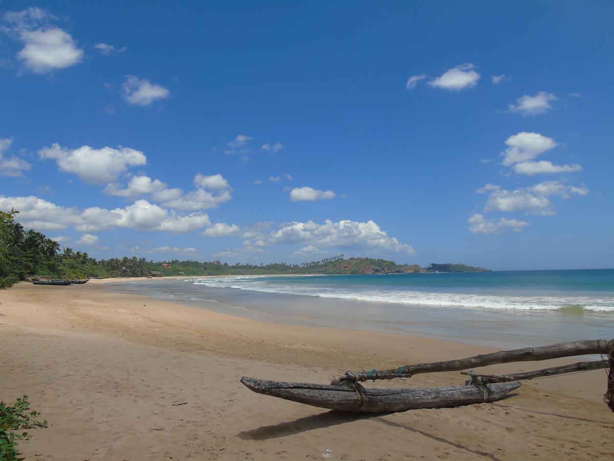 Talalla Secret Bay Hotel Matara Exterior photo